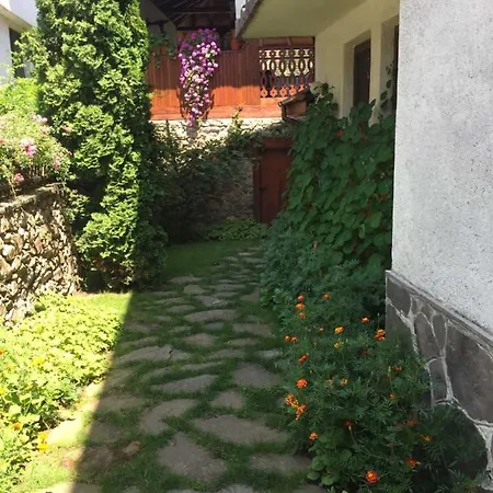 Guest house Къща Тенекеджиеви