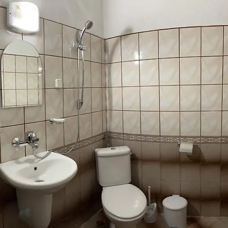 Guest house Къща Тенекеджиеви